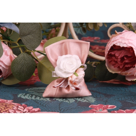 Duo de rose sur pochon rose