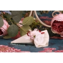 Duo de rose sur cornet écru