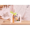 Bébé lapin sur léa blanche