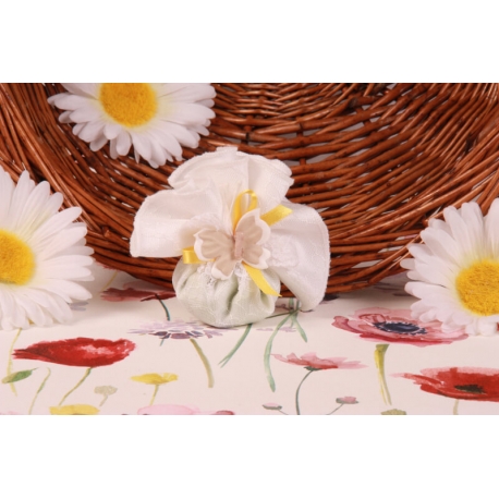 Papillon sur tulle dentelle blanc - Boîtes à dragées - Dragées Braquier