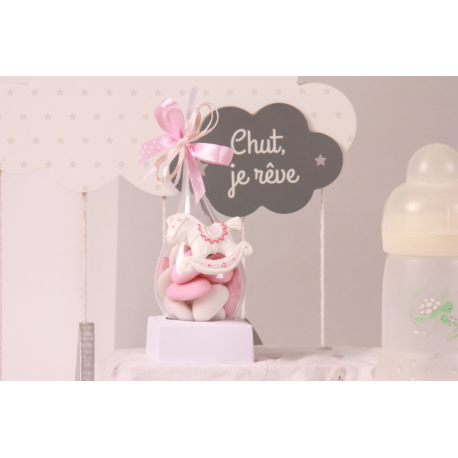 Sujet Layette rose sur goutte
