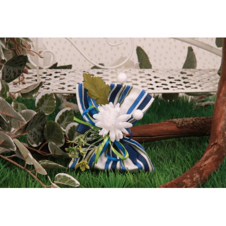 Piquet œillet sur pochon blanc rayé bleu/vert